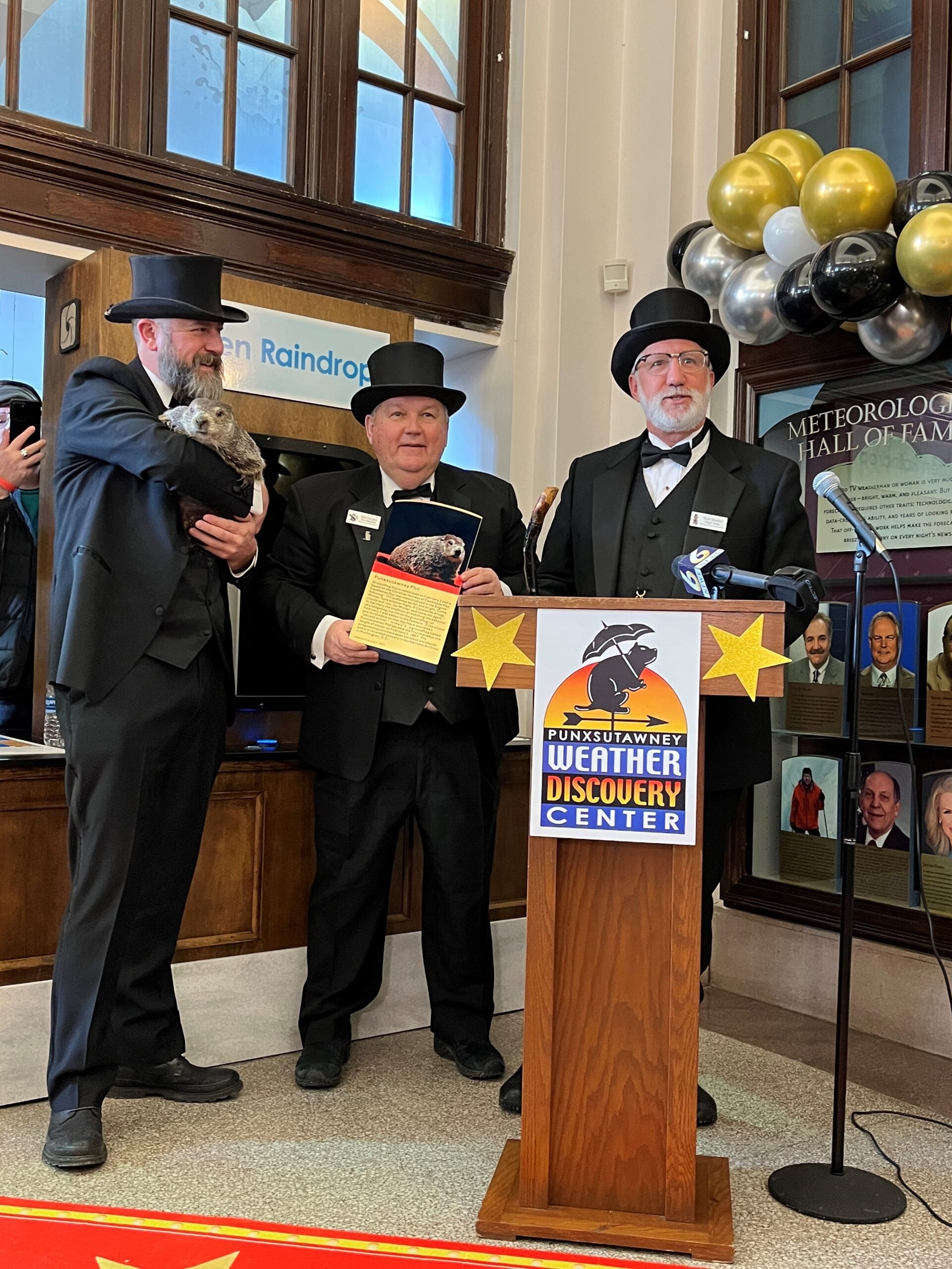 Punxsutawney Phil being inducted into the Meteorologists hall of Fame.