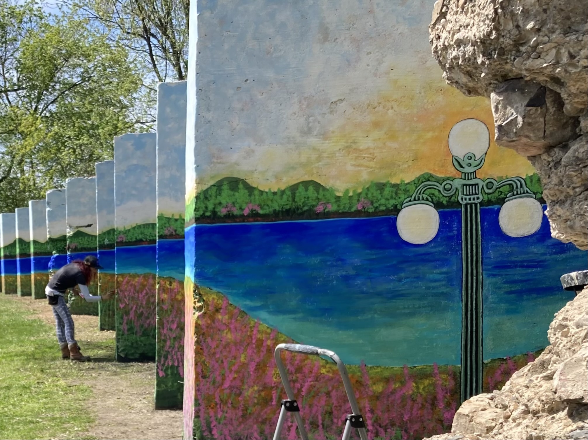 Pier murals, Lewisburg